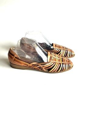 Covington Tan Brown Leather Weaving Rubber Outsole Flats size 9